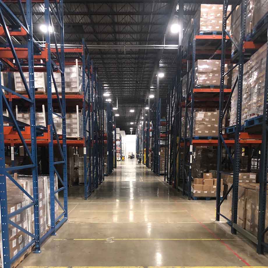 Pallet rack aisle intersection in Second Harvest Heartland's new warehouse.