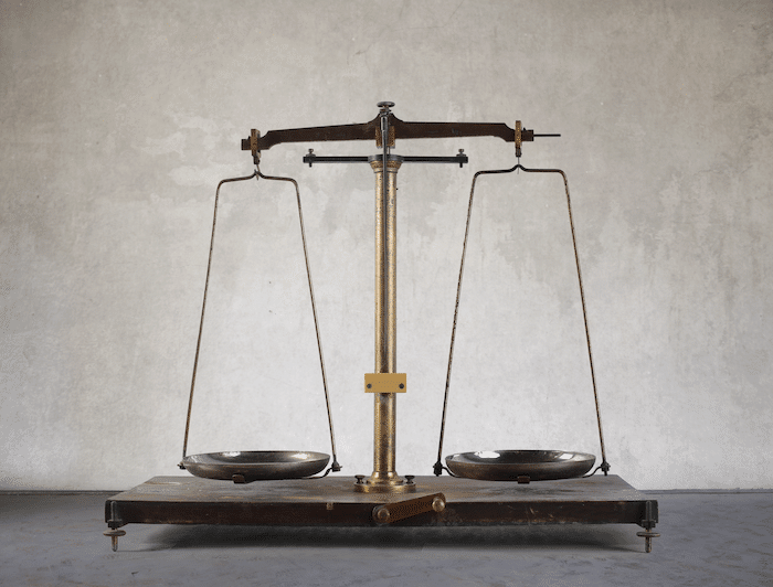 Old fashioned scale