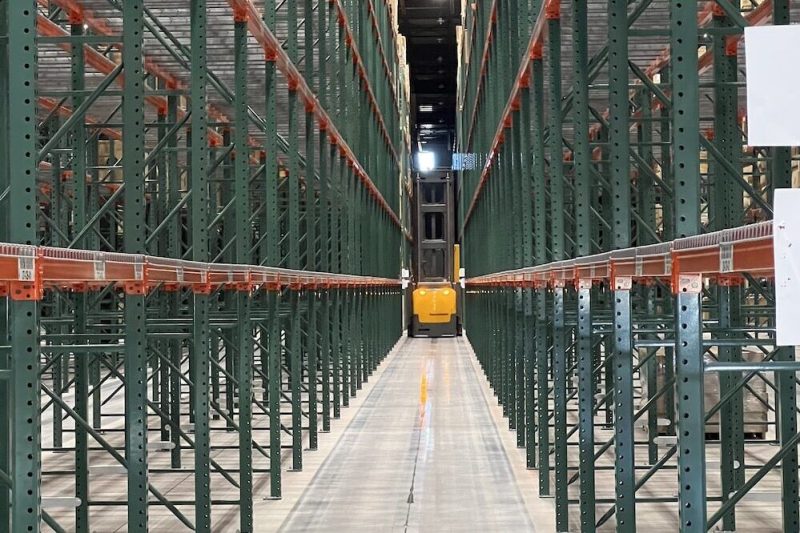 Wire Guidance AK Material Handling Systems